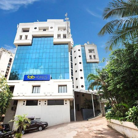 Fabhotel Savoy Suites Mumbai Airport Ngoại thất bức ảnh