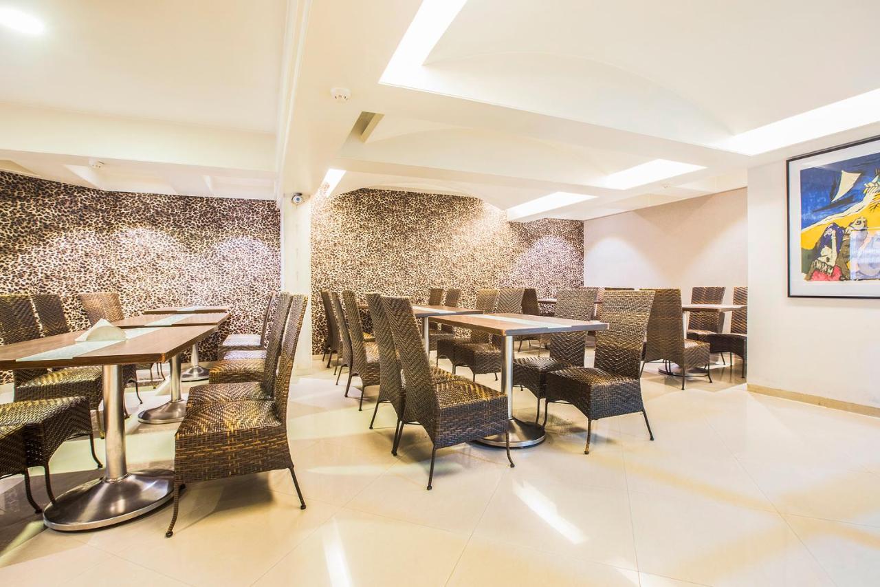 Fabhotel Savoy Suites Mumbai Airport Ngoại thất bức ảnh