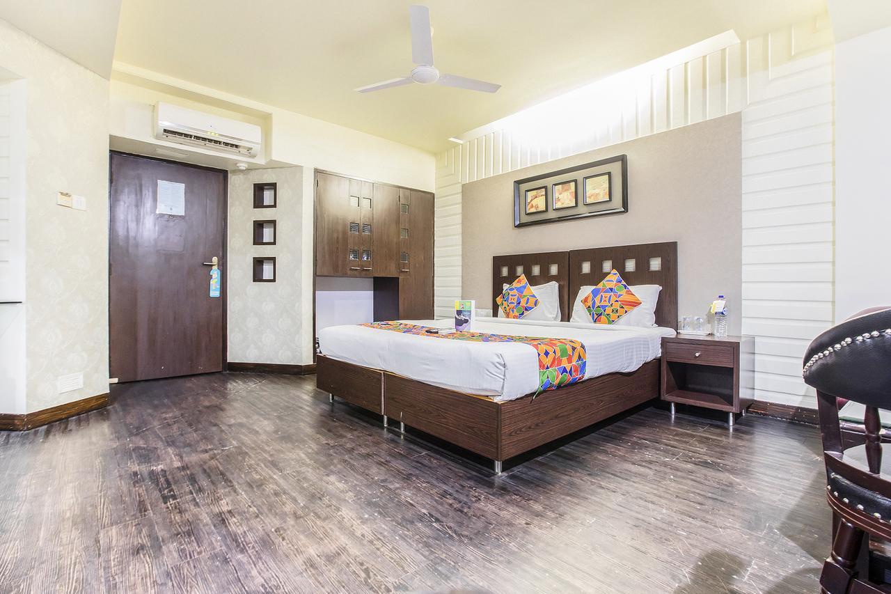 Fabhotel Savoy Suites Mumbai Airport Ngoại thất bức ảnh